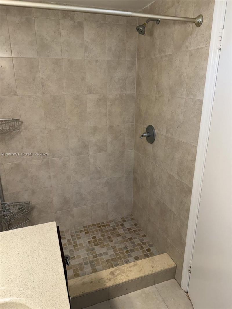 4855 University Dr , Unit 4855, Coral Gables, FL 33146 Photo