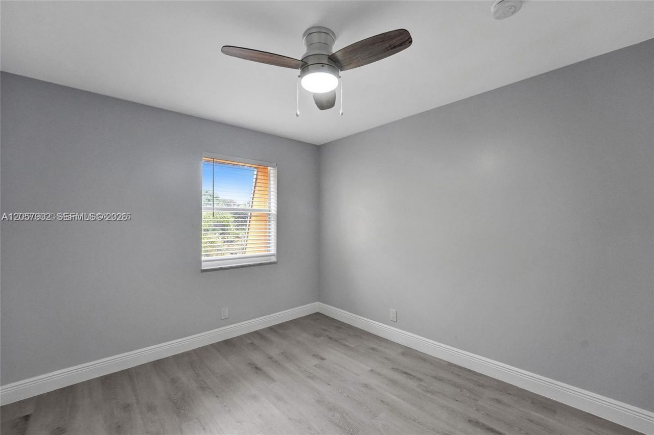 5963 NW 25th Ct, Unit 210, Sunrise, FL 33313 Photo