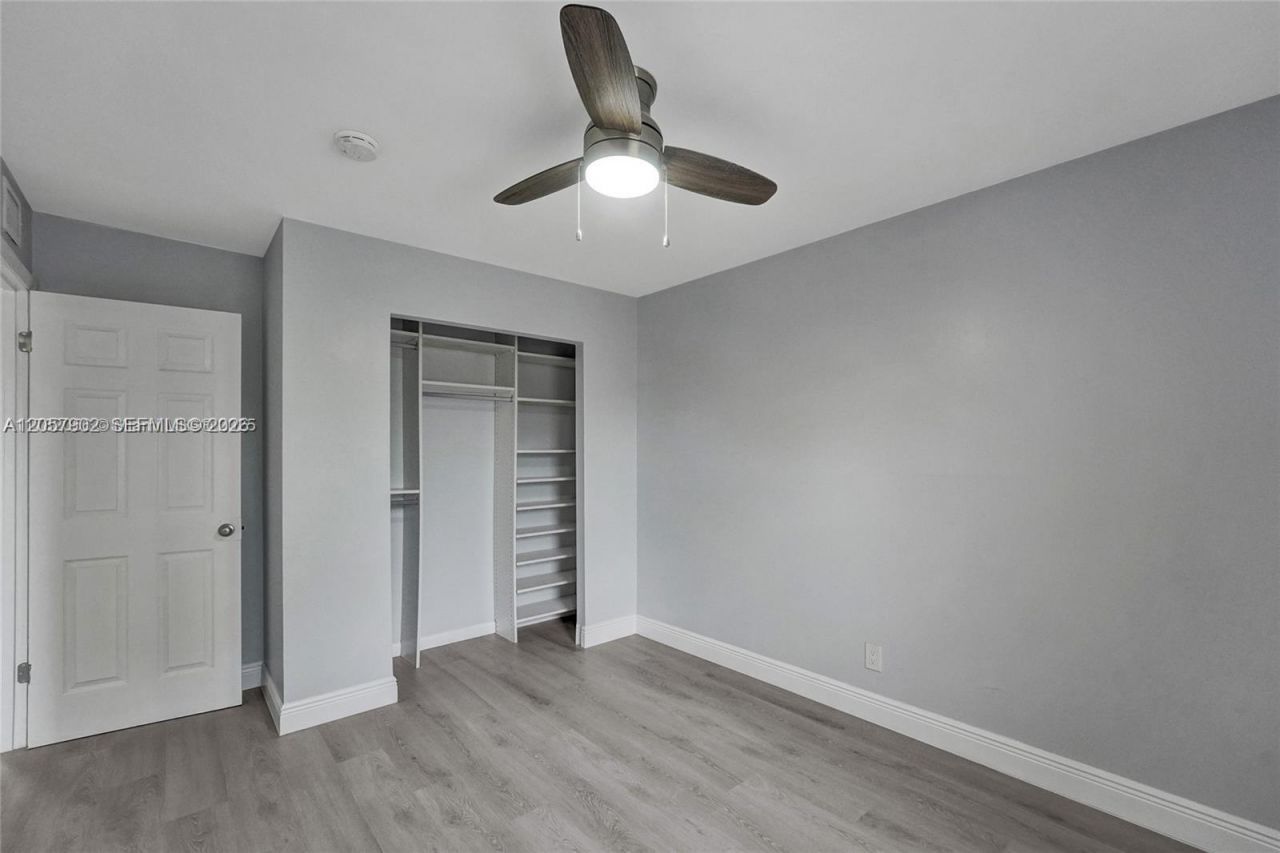5963 NW 25th Ct, Unit 210, Sunrise, FL 33313 Photo