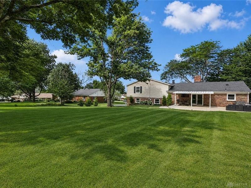 132 Marbrook Drive, Kettering, OH 45429 Photo 4
