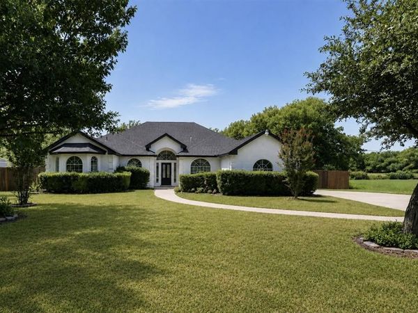 214 Pearly Top Drive , Glenn Heights, TX 75154