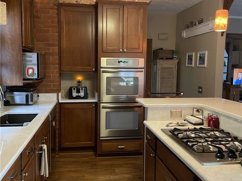 809 N 10th Street, Cambridge, OH 43725 Photo 9
