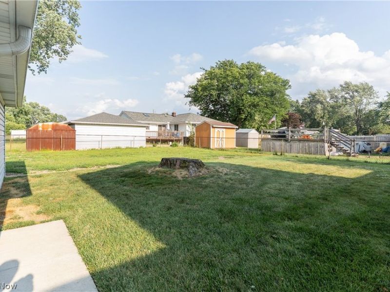 6391 Smith Road, Brook Park, OH 44142 Photo 4