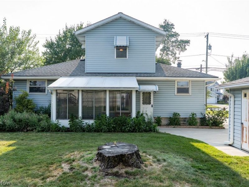 6391 Smith Road, Brook Park, OH 44142 Photo 5