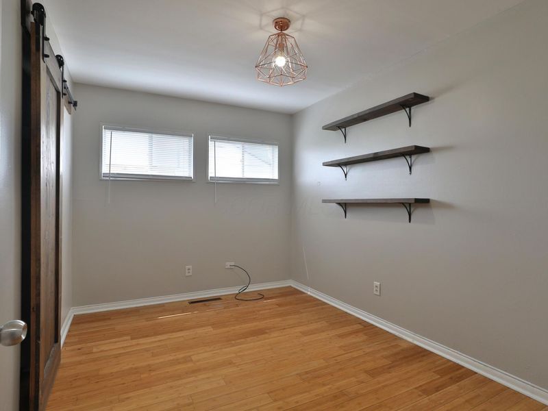 2353 Hanna Drive , Columbus, OH 43211 Photo 15