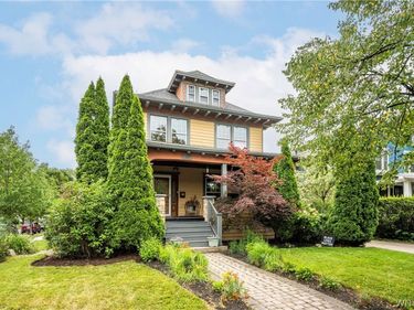 599 Parkside Ave , Buffalo, NY 14216