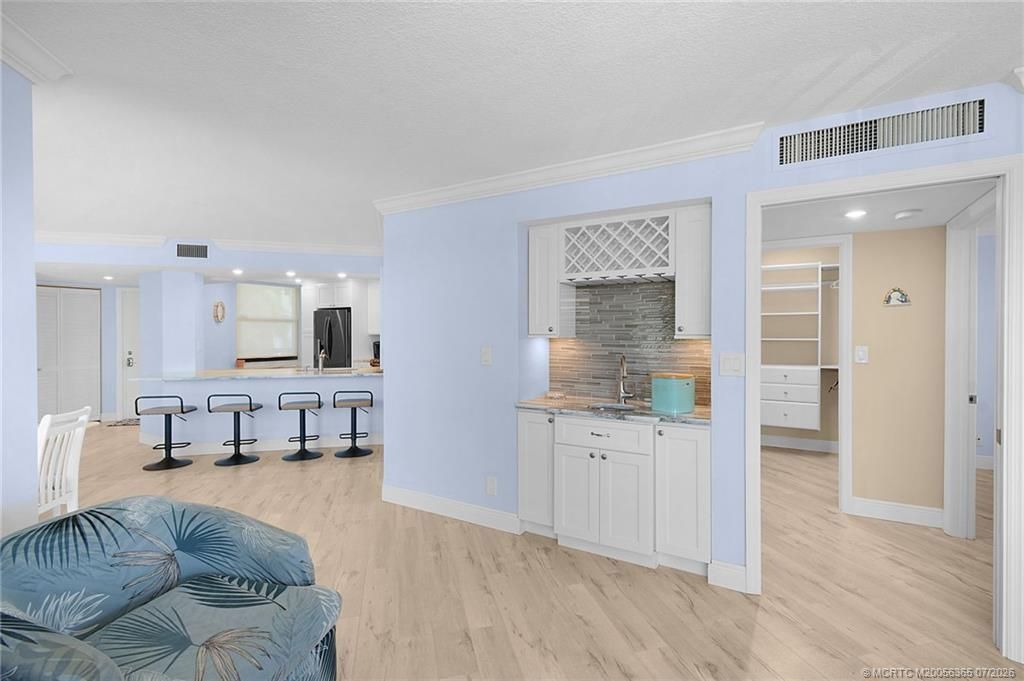 9550 S Ocean Drive, Unit 310, Jensen Beach, FL 34957 Photo
