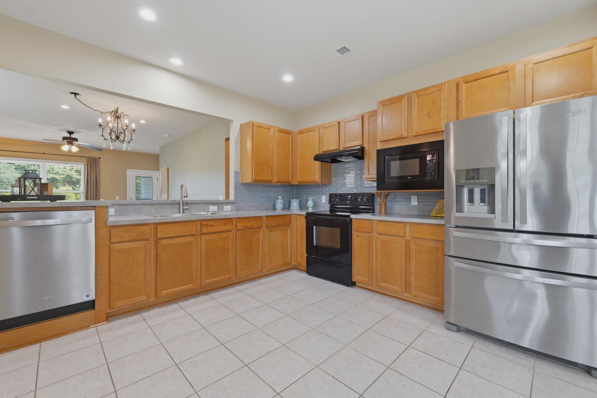 204 Waterfront Park Drive Photo 18