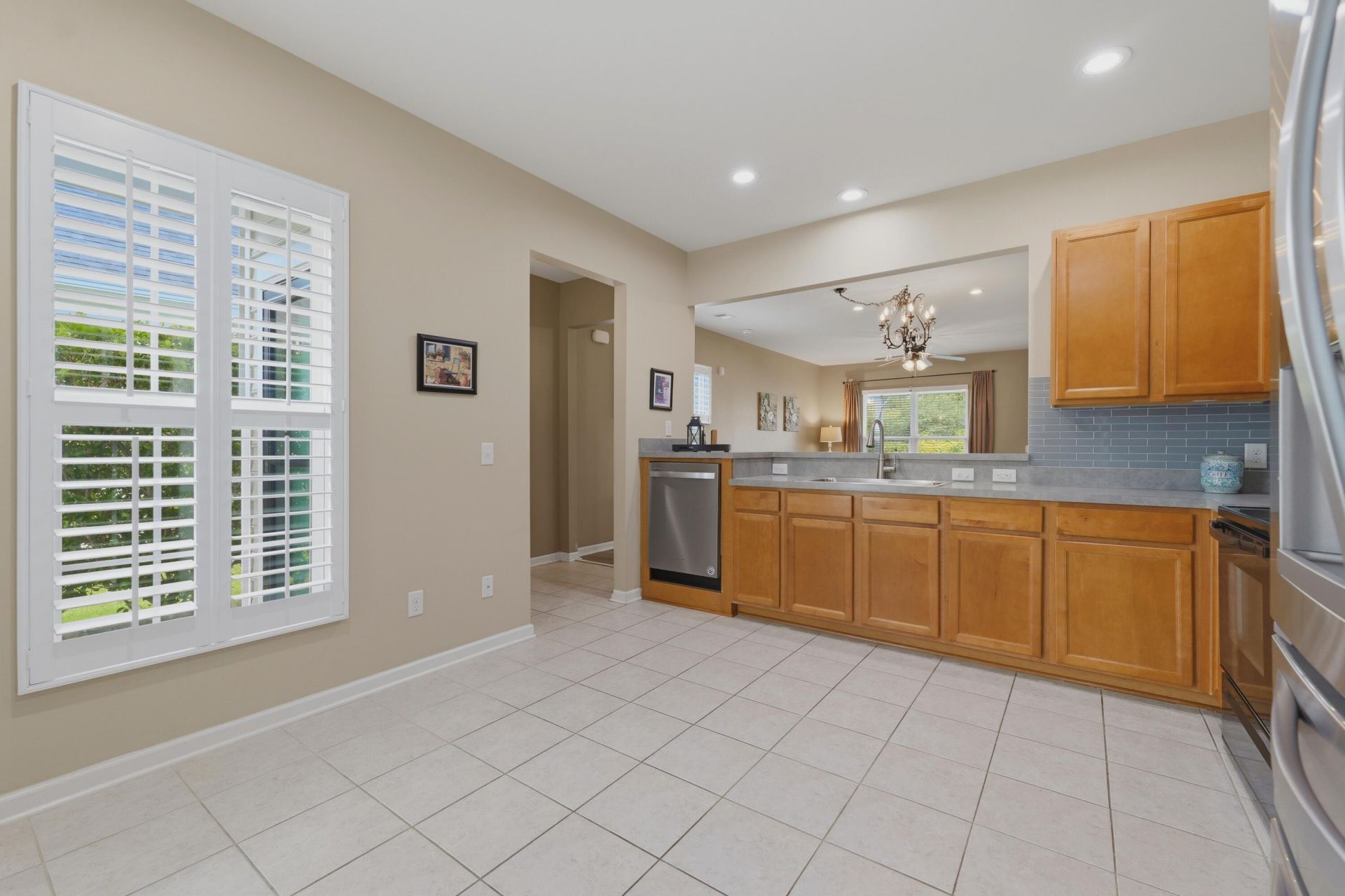 204 Waterfront Park Drive Photo 19