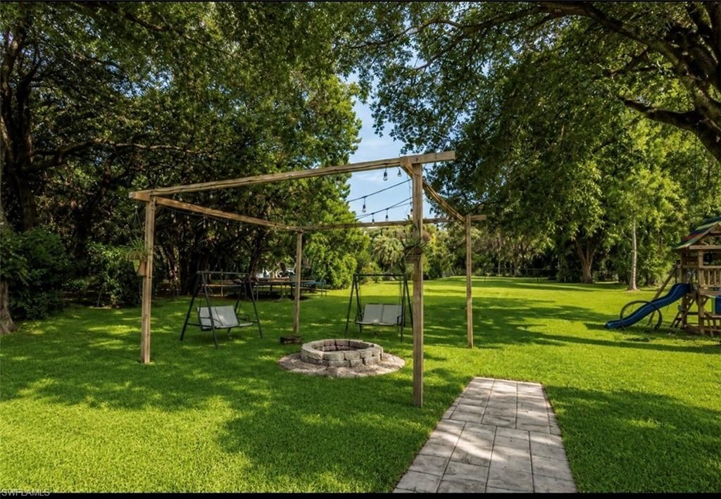 3470 White Blvd , Naples, FL 34117 Photo