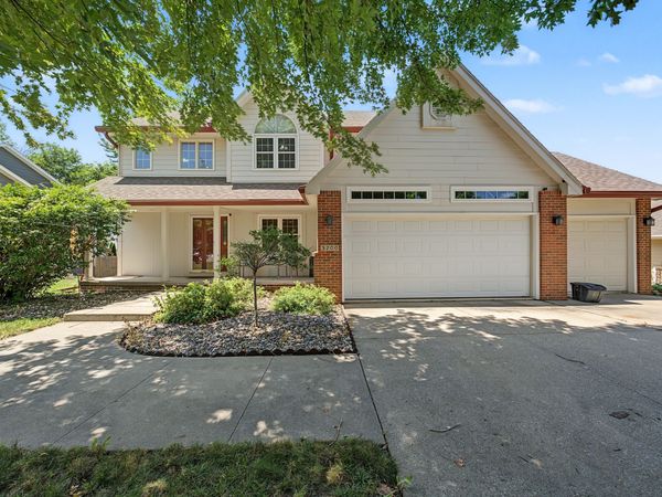 3700 SW 34th Place, Des Moines, IA 50321