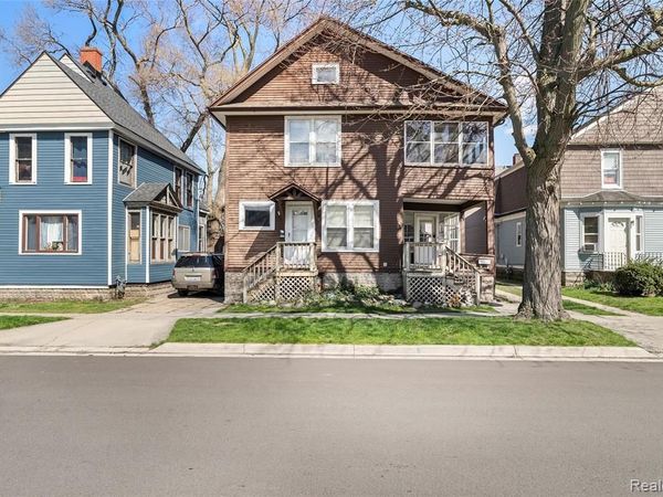 1024 8th Street , Port Huron, MI 48060