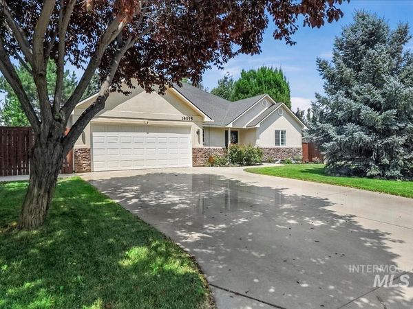 16915 N Darmady Loop, Nampa, ID 83687