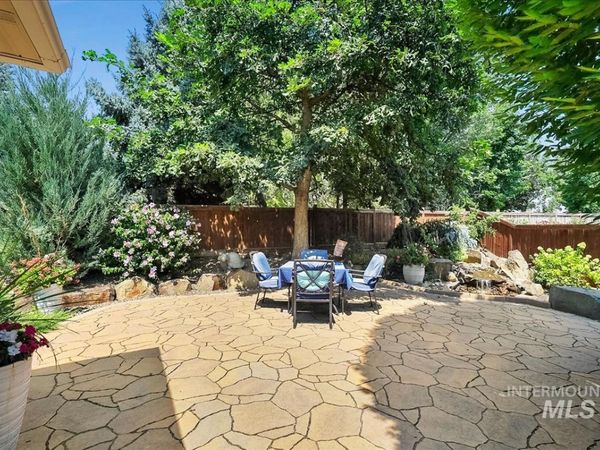 16915 N Darmady Loop, Nampa, ID 83687