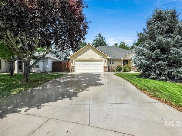 16915 N Darmady Loop, Nampa, ID 83687