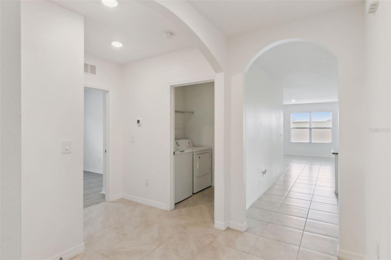 2487 White Lilly Drive , Kissimmee, FL 34747 Photo