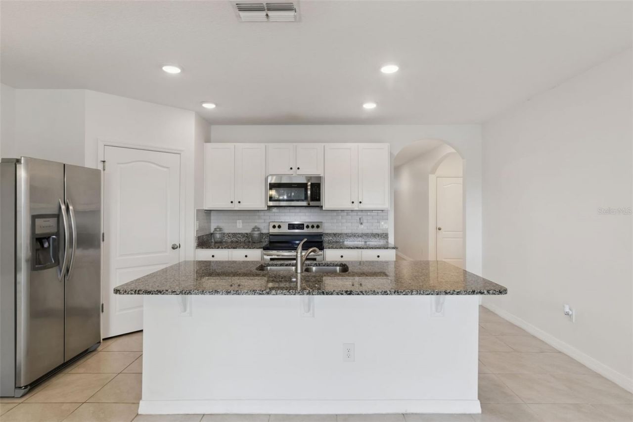 2487 White Lilly Drive , Kissimmee, FL 34747 Photo