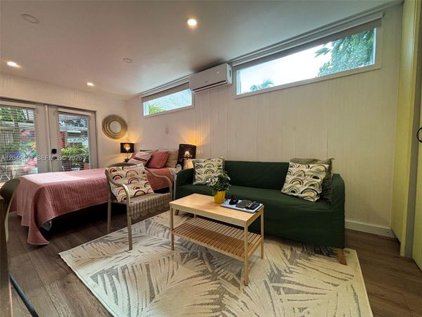 8220 NE 1st Pl, Unit 3C, Miami, FL 33138