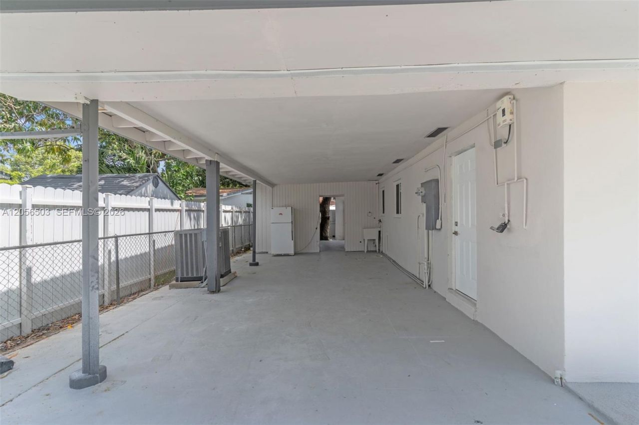 4513 NW 203rd Ter, Miami Gardens, FL 33055 Photo