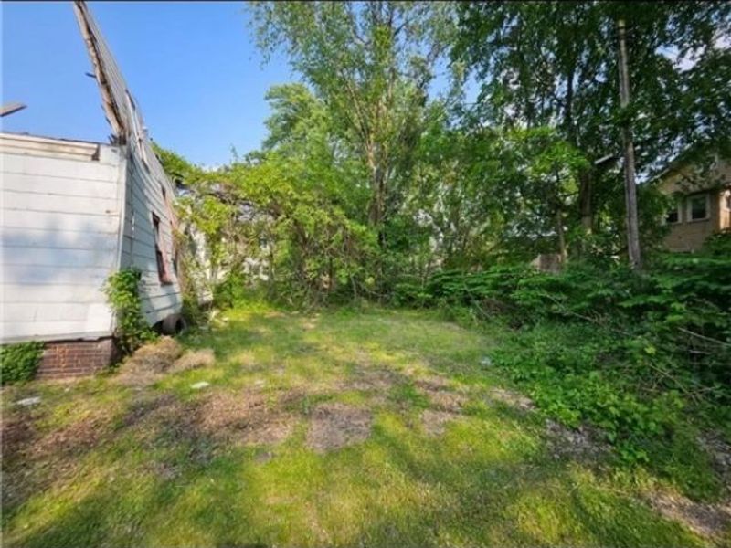 13318 Hartford Road, East Cleveland, OH 44112 Photo 6