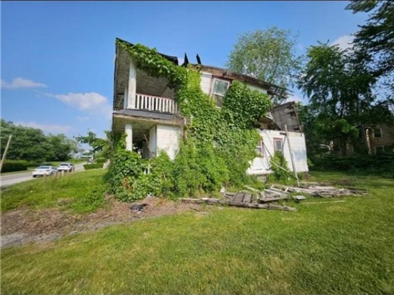 13318 Hartford Road, East Cleveland, OH 44112 Photo 9