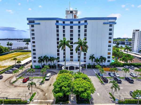 3800 WASHINGTON Road, Unit 708, West Palm Beach, FL 33405