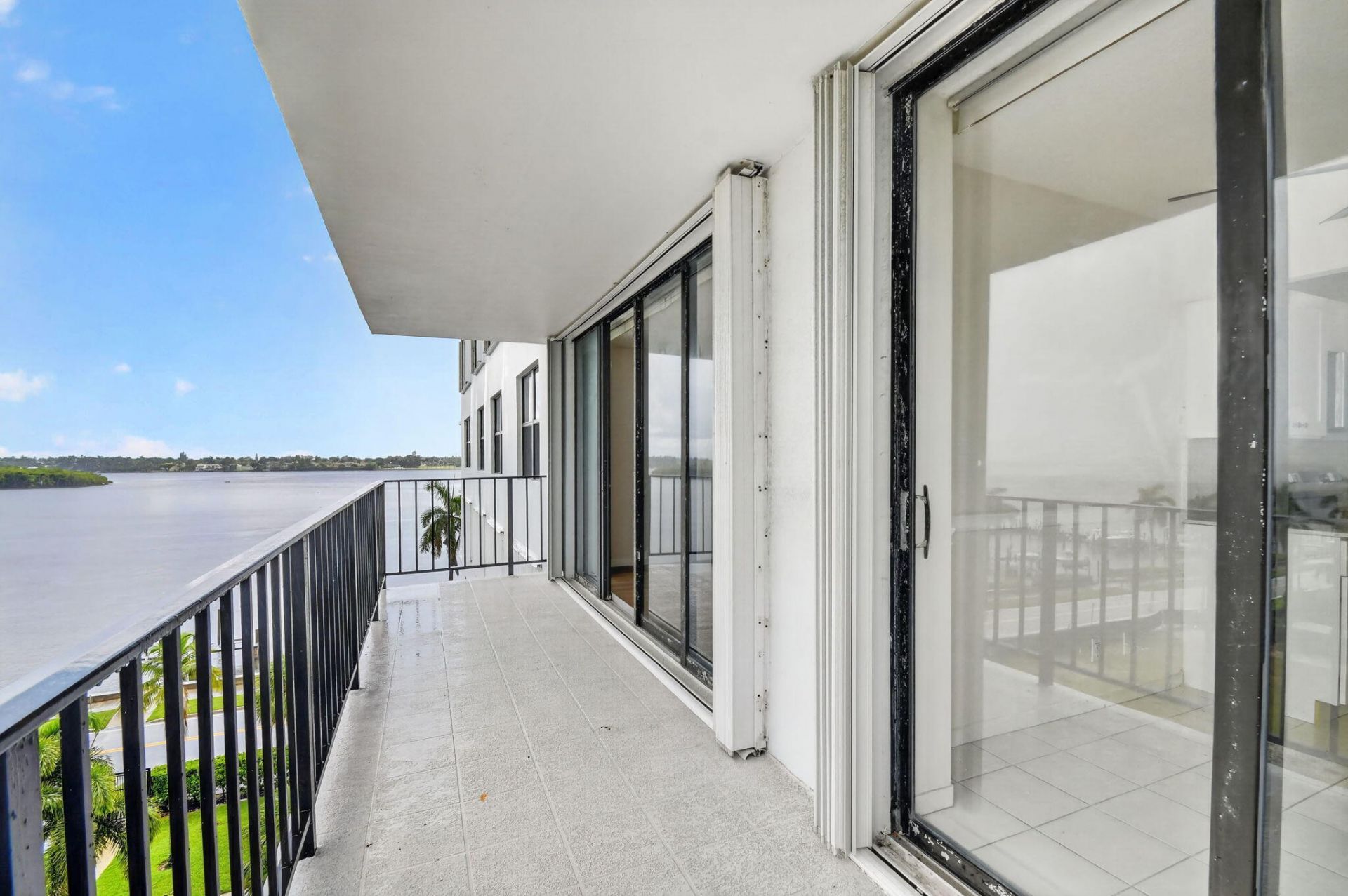 3800 Washington Road, Unit 708, West Palm Beach, FL 33405 Photo