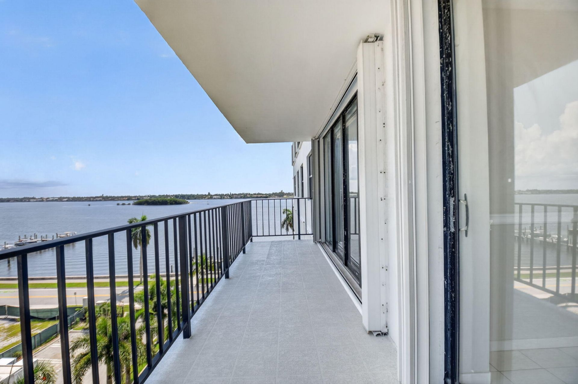 3800 Washington Road, Unit 708, West Palm Beach, FL 33405 Photo