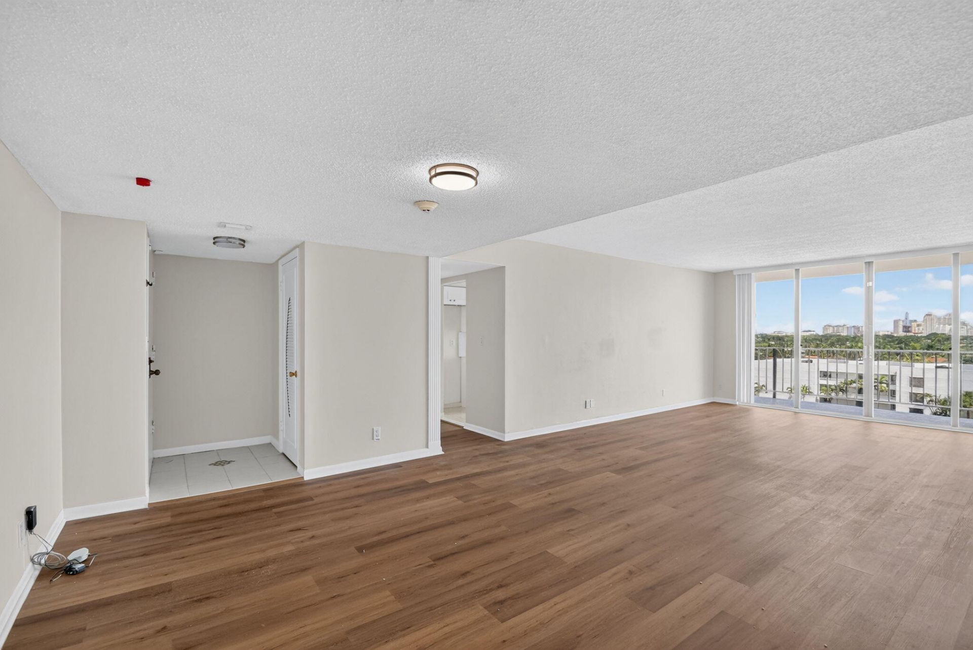 3800 Washington Road, Unit 708, West Palm Beach, FL 33405 Photo