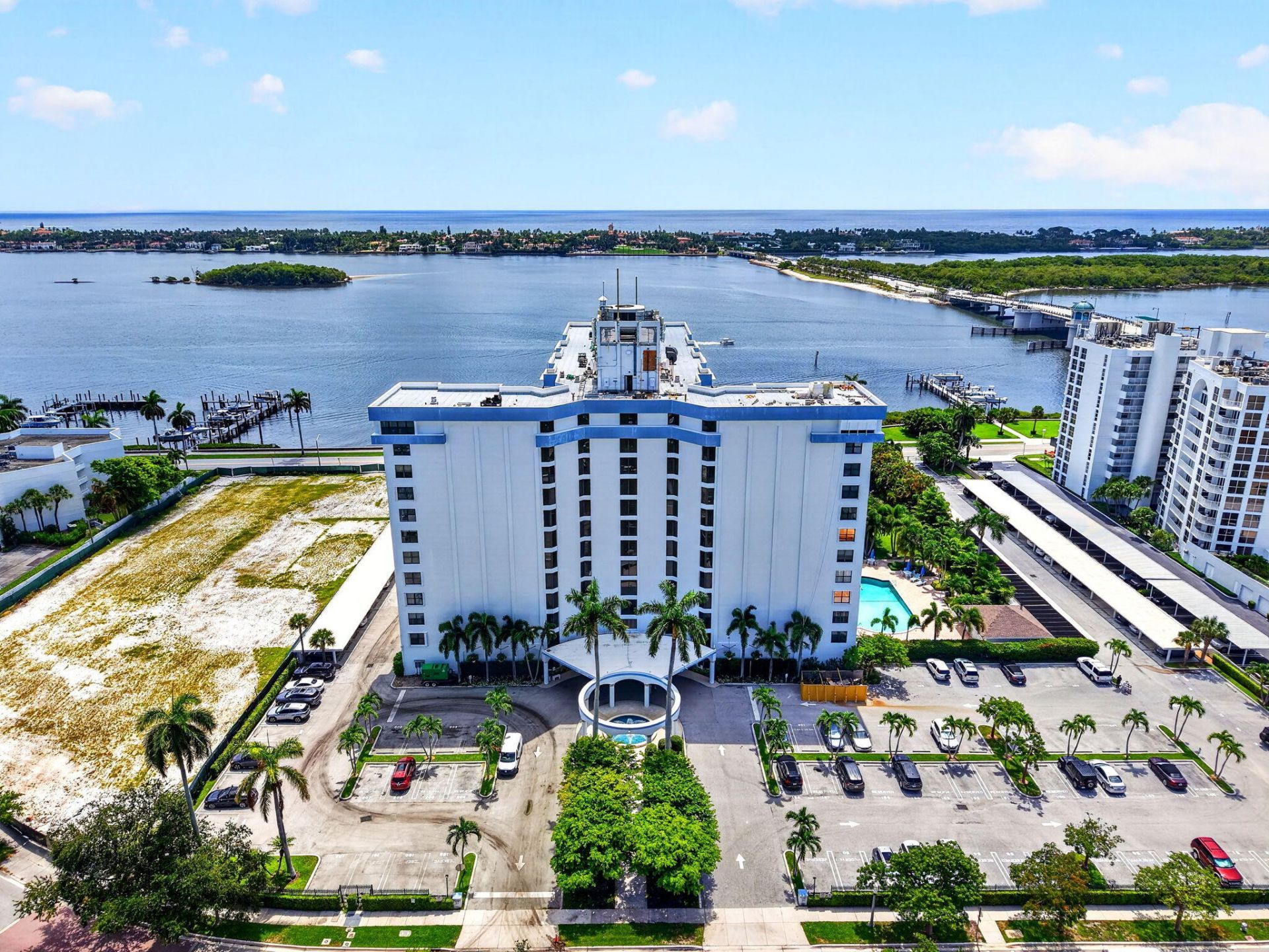 3800 Washington Road, Unit 708, West Palm Beach, FL 33405 Photo