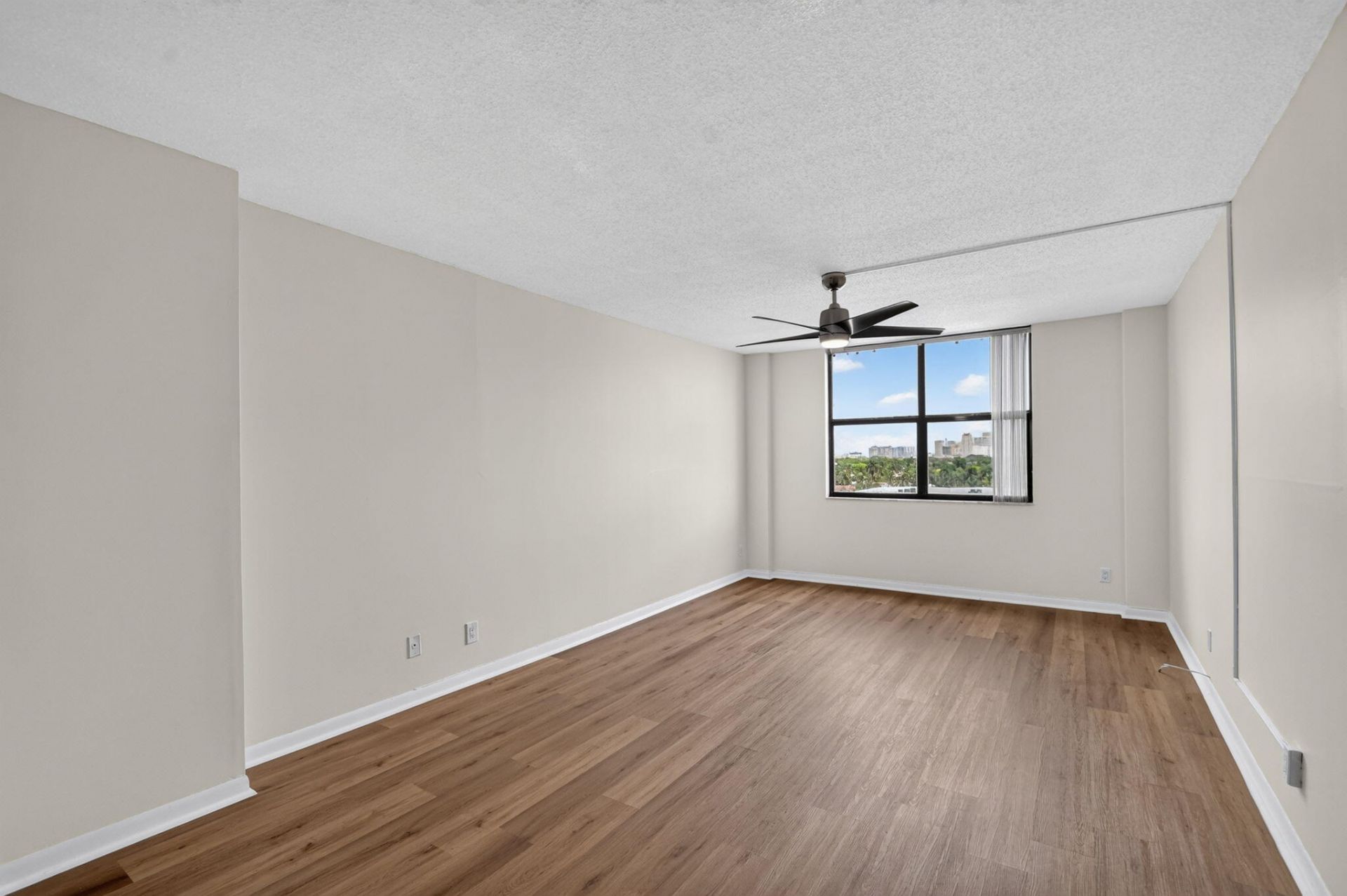 3800 Washington Road, Unit 708, West Palm Beach, FL 33405 Photo