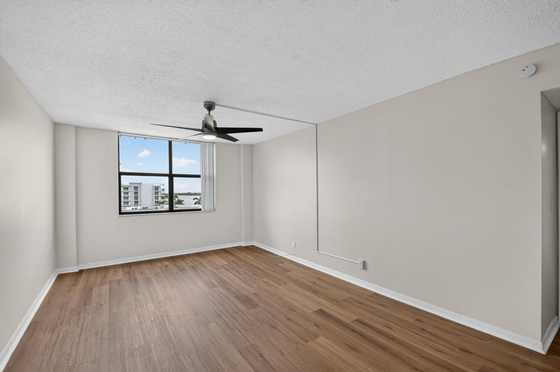 3800 Washington Road, Unit 708, West Palm Beach, FL 33405 Photo