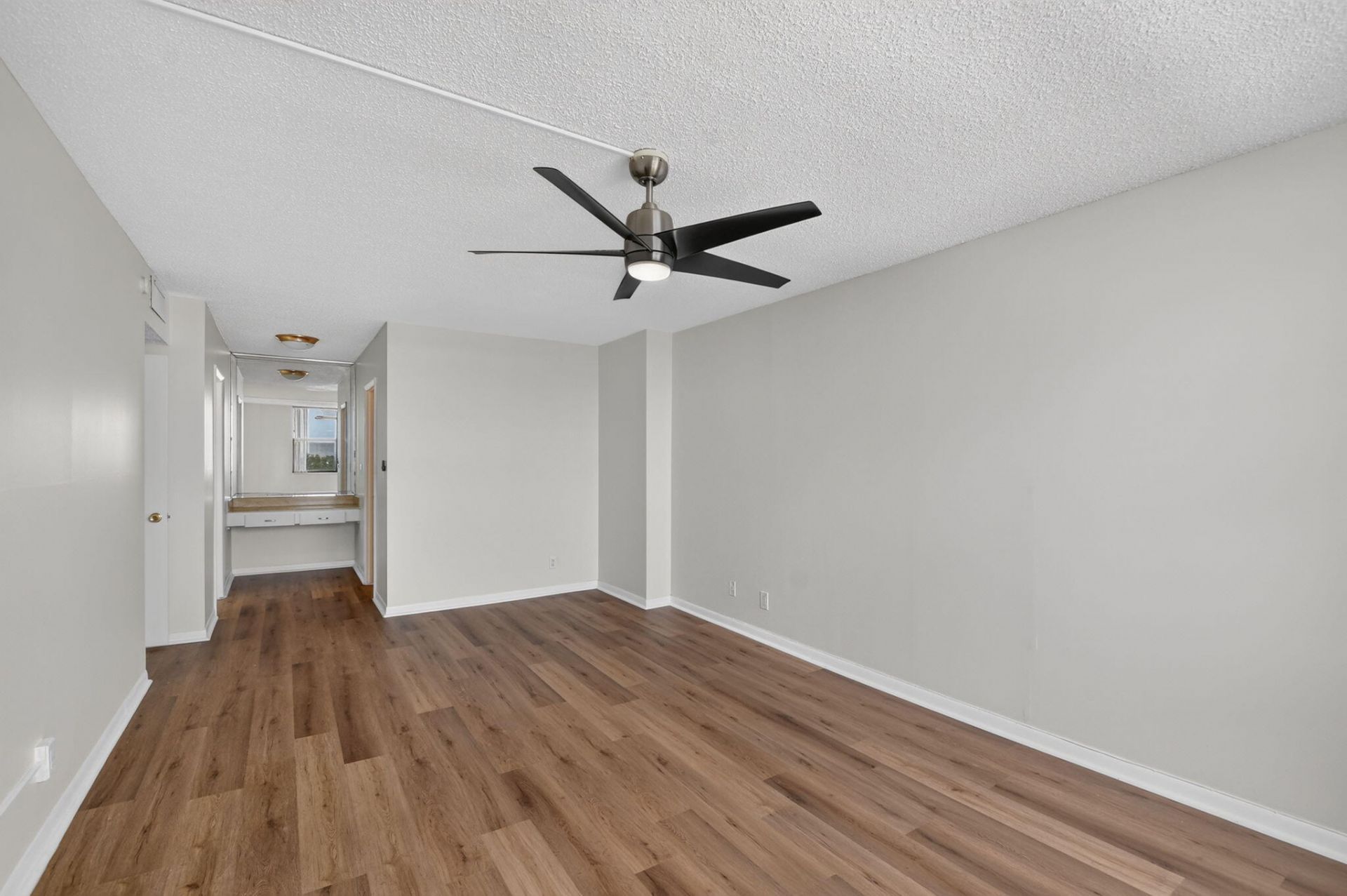 3800 Washington Road, Unit 708, West Palm Beach, FL 33405 Photo