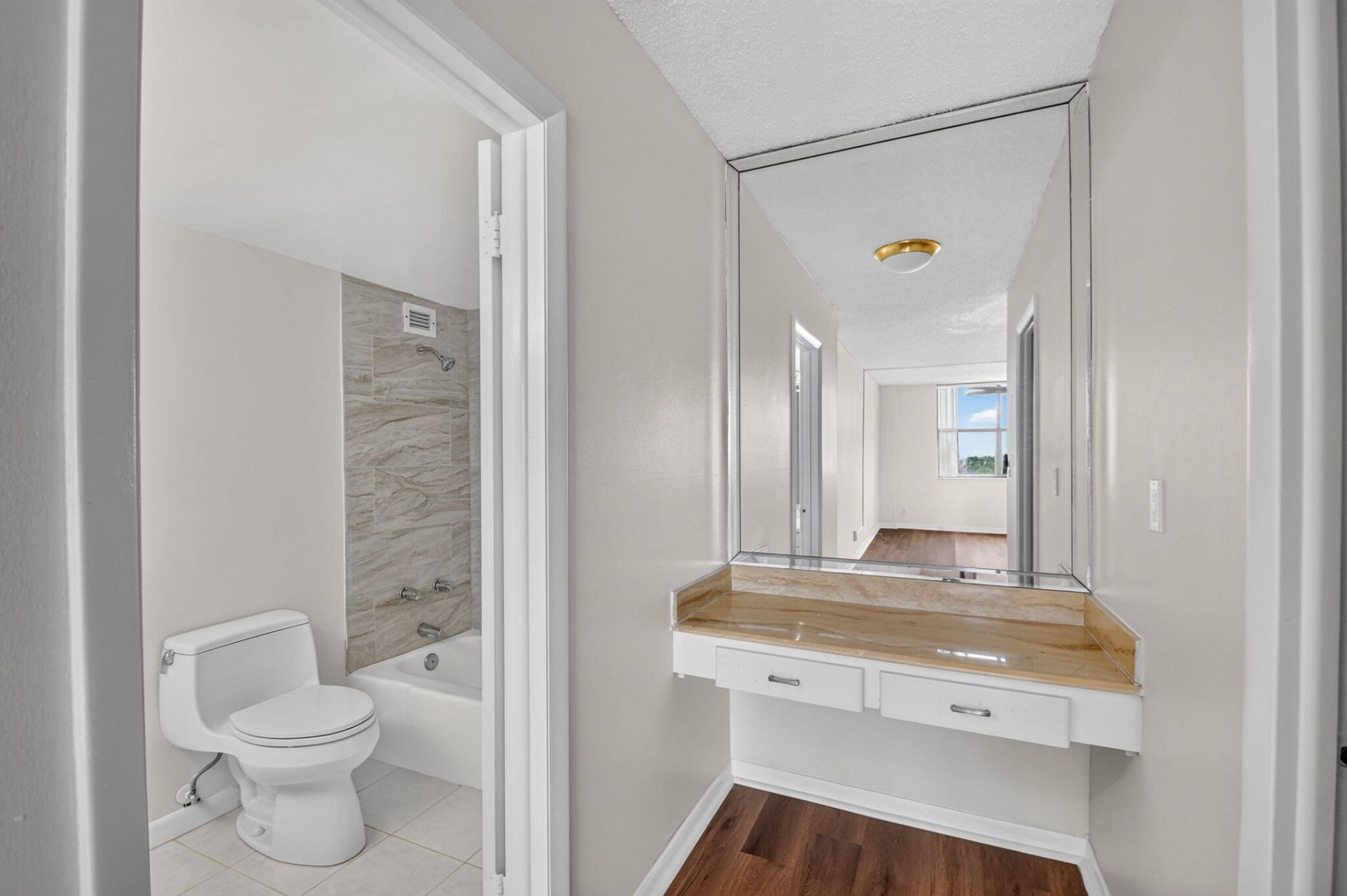3800 Washington Road, Unit 708, West Palm Beach, FL 33405 Photo