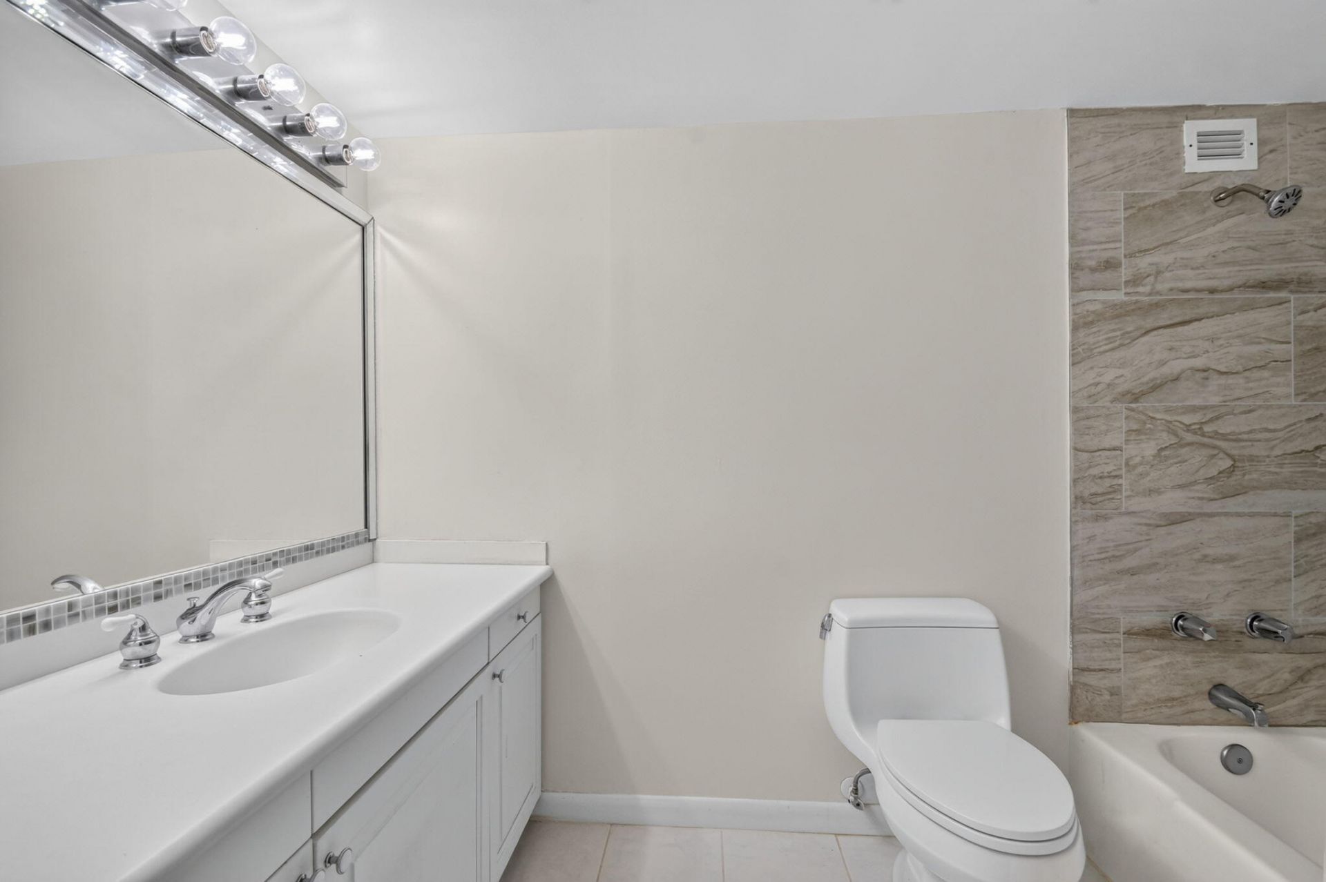 3800 Washington Road, Unit 708, West Palm Beach, FL 33405 Photo