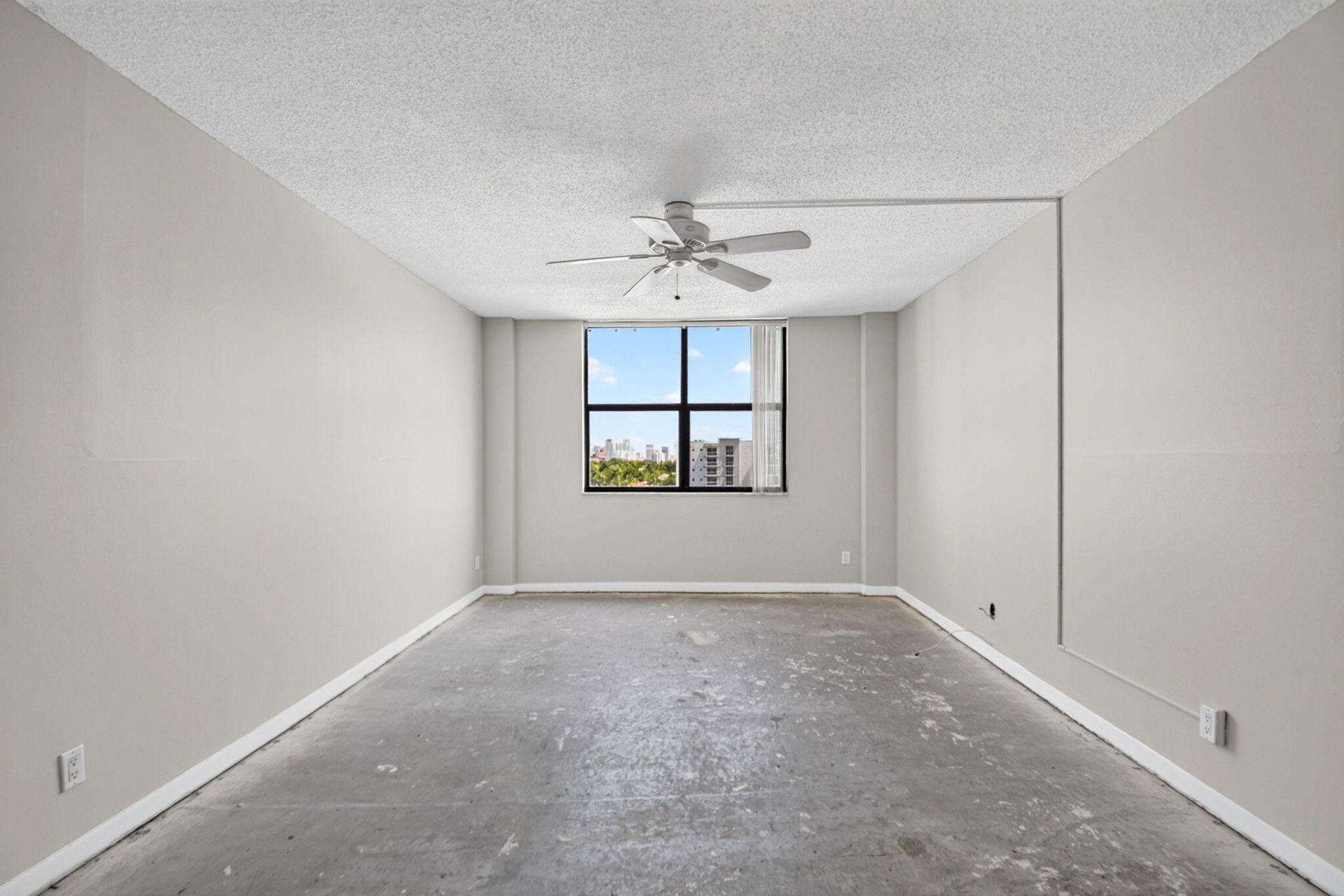 3800 Washington Road, Unit 708, West Palm Beach, FL 33405 Photo