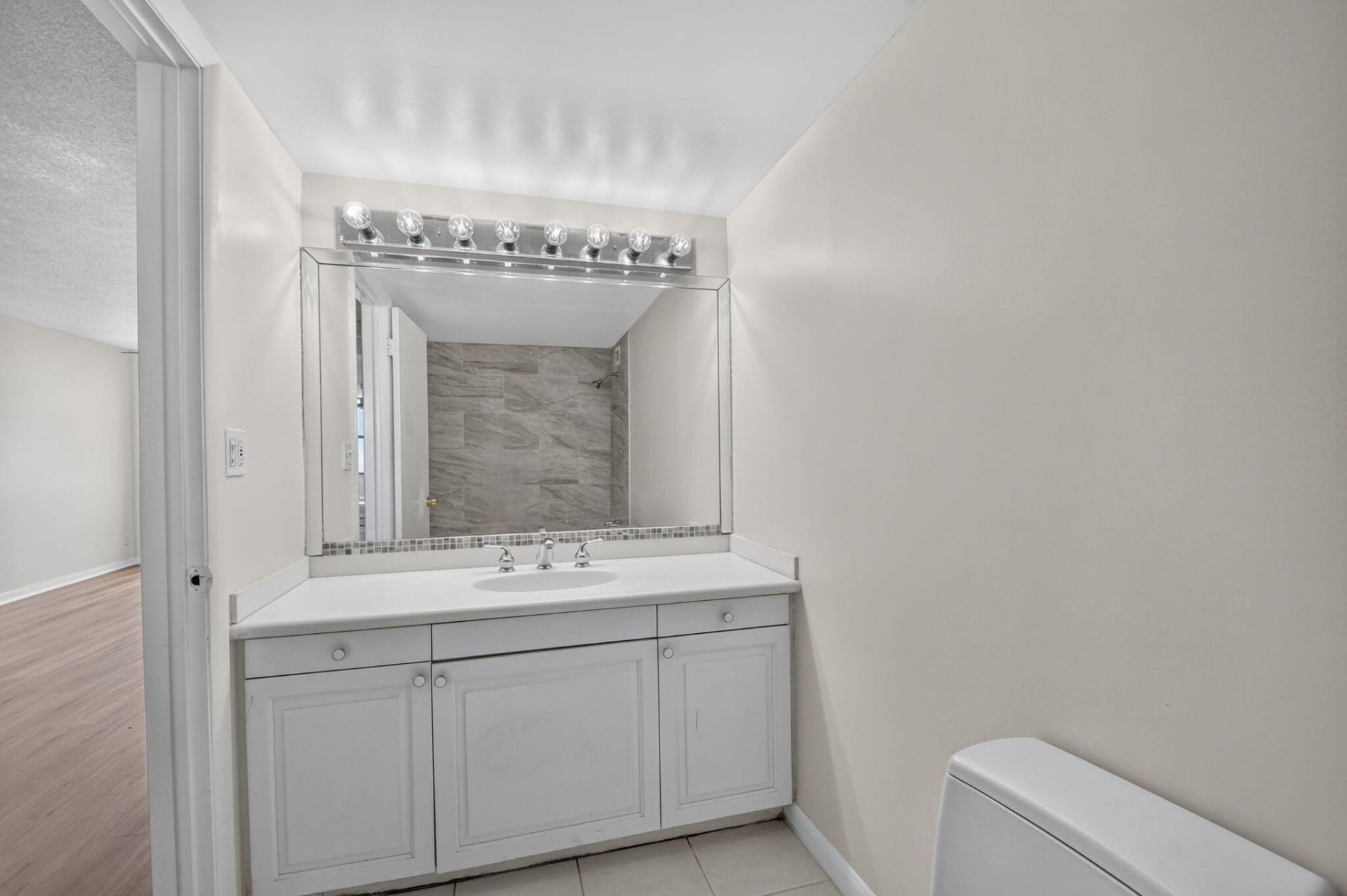 3800 Washington Road, Unit 708, West Palm Beach, FL 33405 Photo