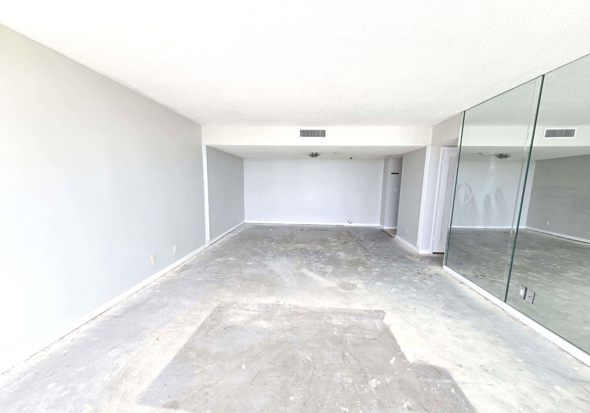 3800 Washington Road, Unit 708, West Palm Beach, FL 33405 Photo