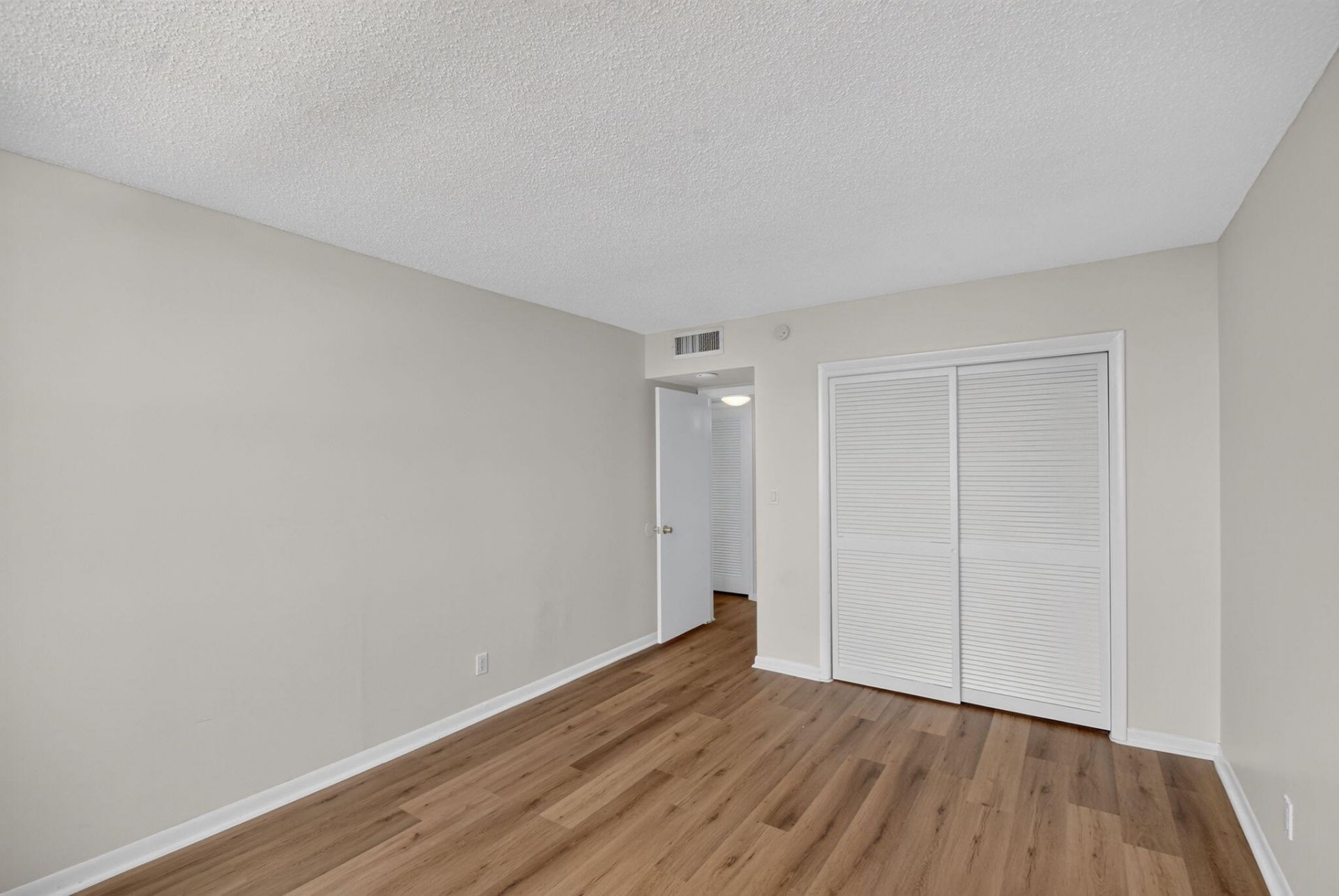3800 Washington Road, Unit 708, West Palm Beach, FL 33405 Photo