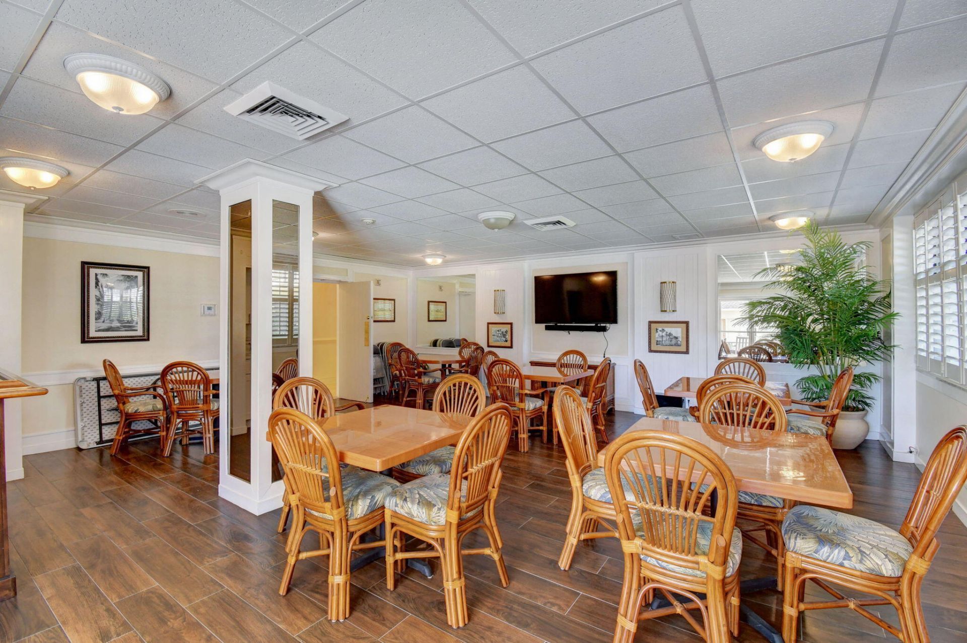 3800 Washington Road, Unit 708, West Palm Beach, FL 33405 Photo
