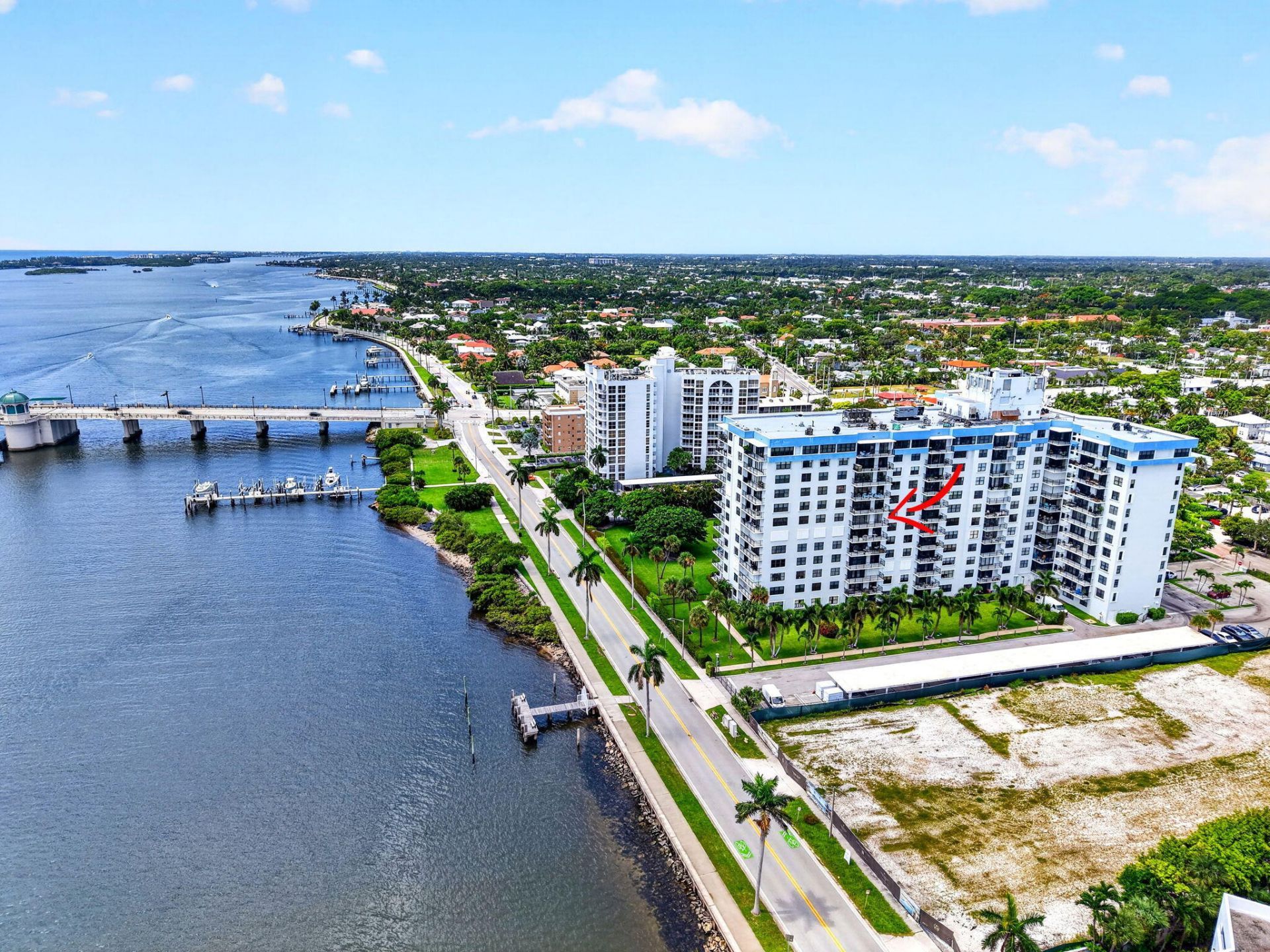 3800 Washington Road, Unit 708, West Palm Beach, FL 33405 Photo