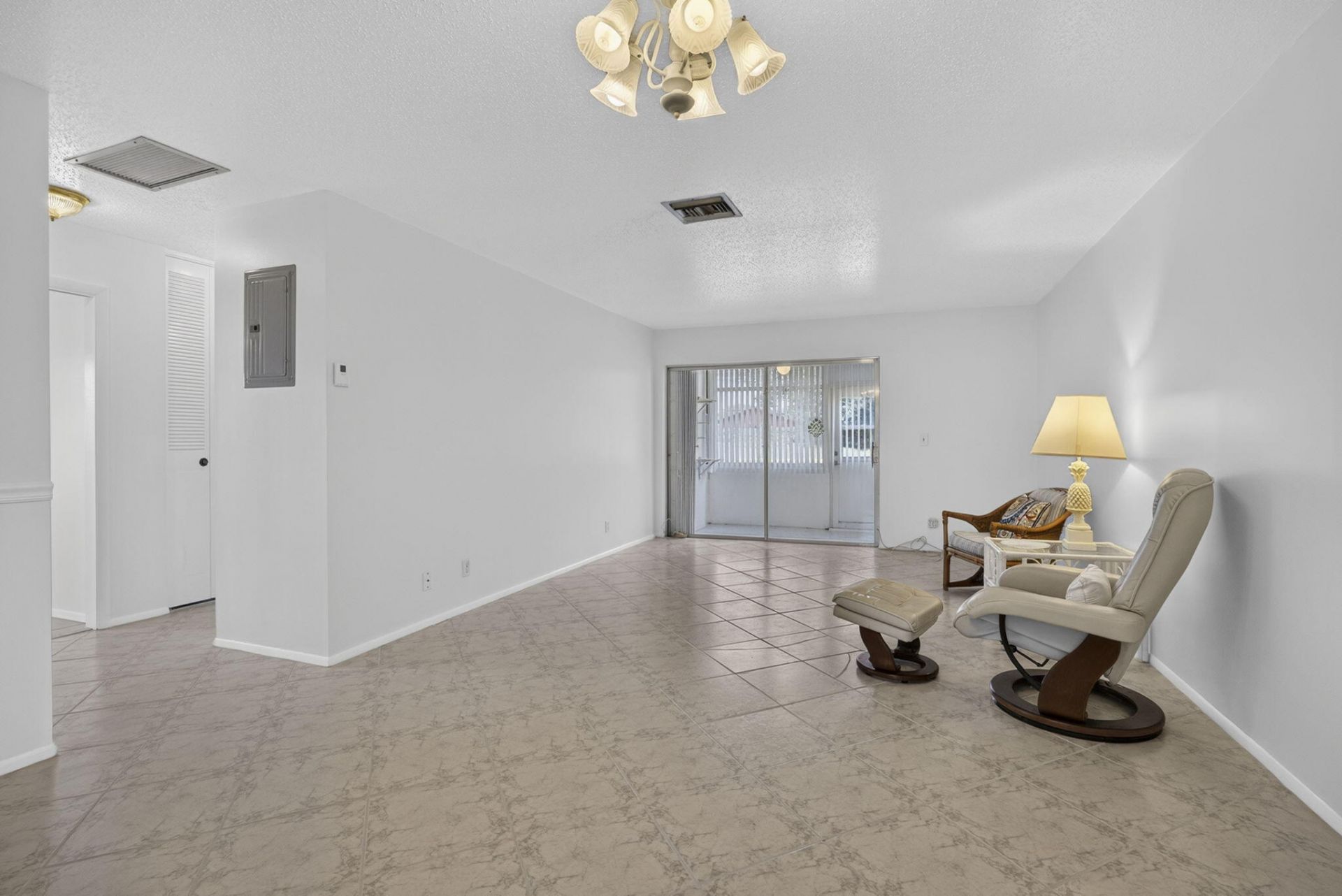 2521 Emory Drive W, Unit H, West Palm Beach, FL 33415 Photo