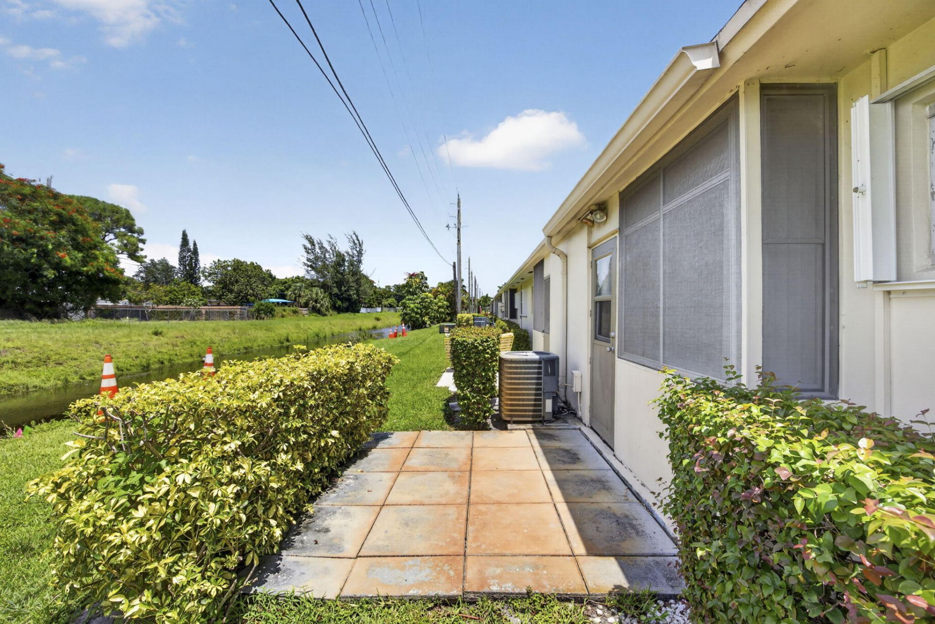 2521 Emory Drive W, Unit H, West Palm Beach, FL 33415 Photo