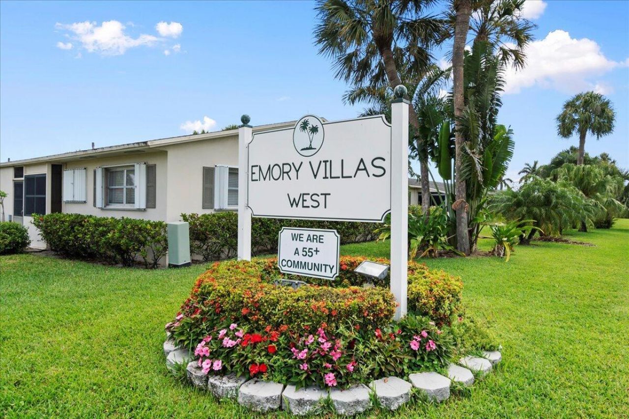 2521 Emory Drive W, Unit H, West Palm Beach, FL 33415 Photo
