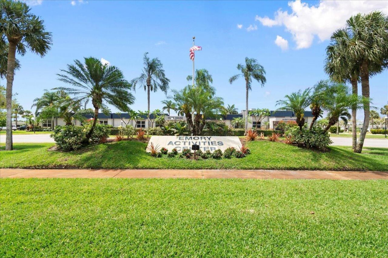 2521 Emory Drive W, Unit H, West Palm Beach, FL 33415 Photo