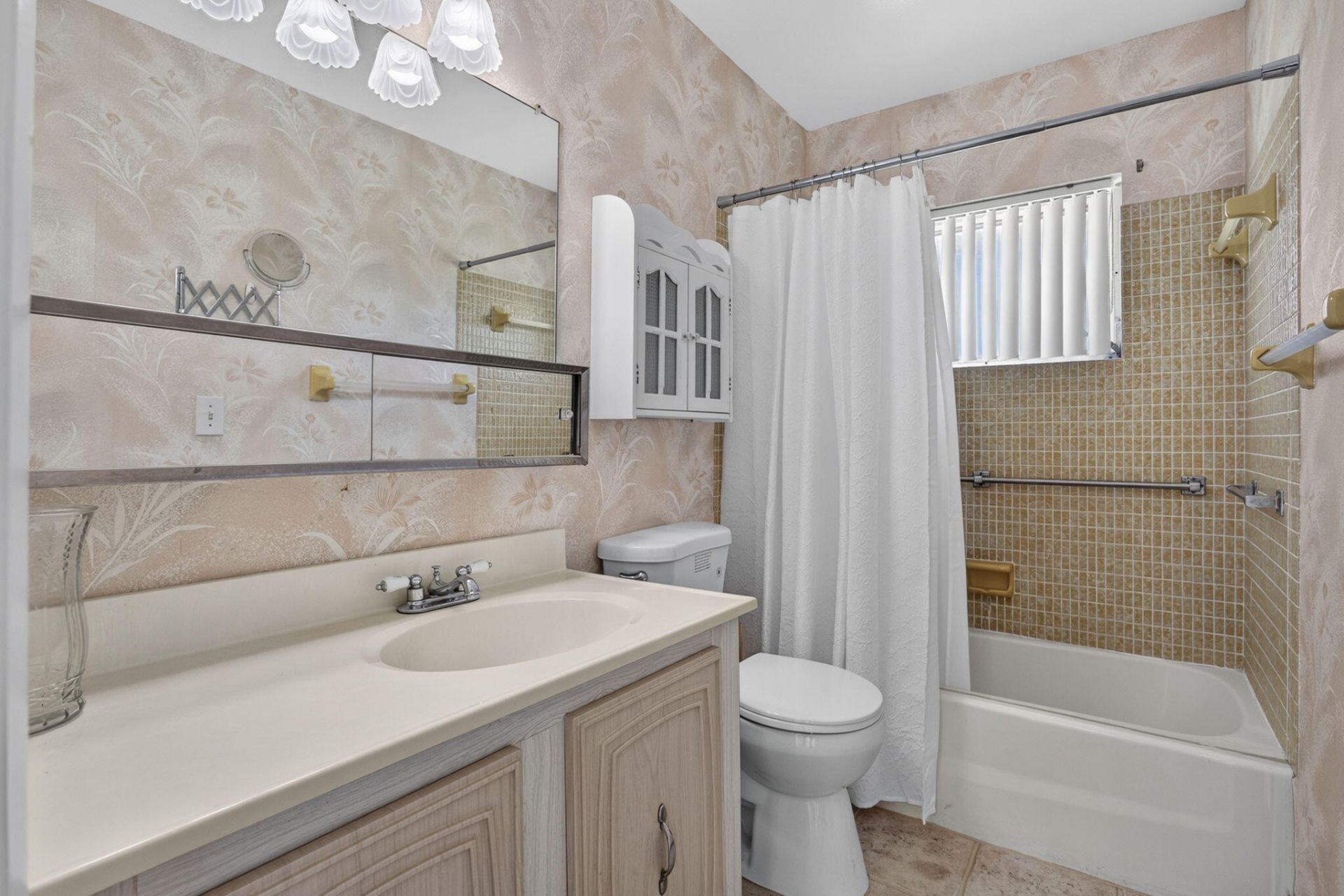 2521 Emory Drive W, Unit H, West Palm Beach, FL 33415 Photo