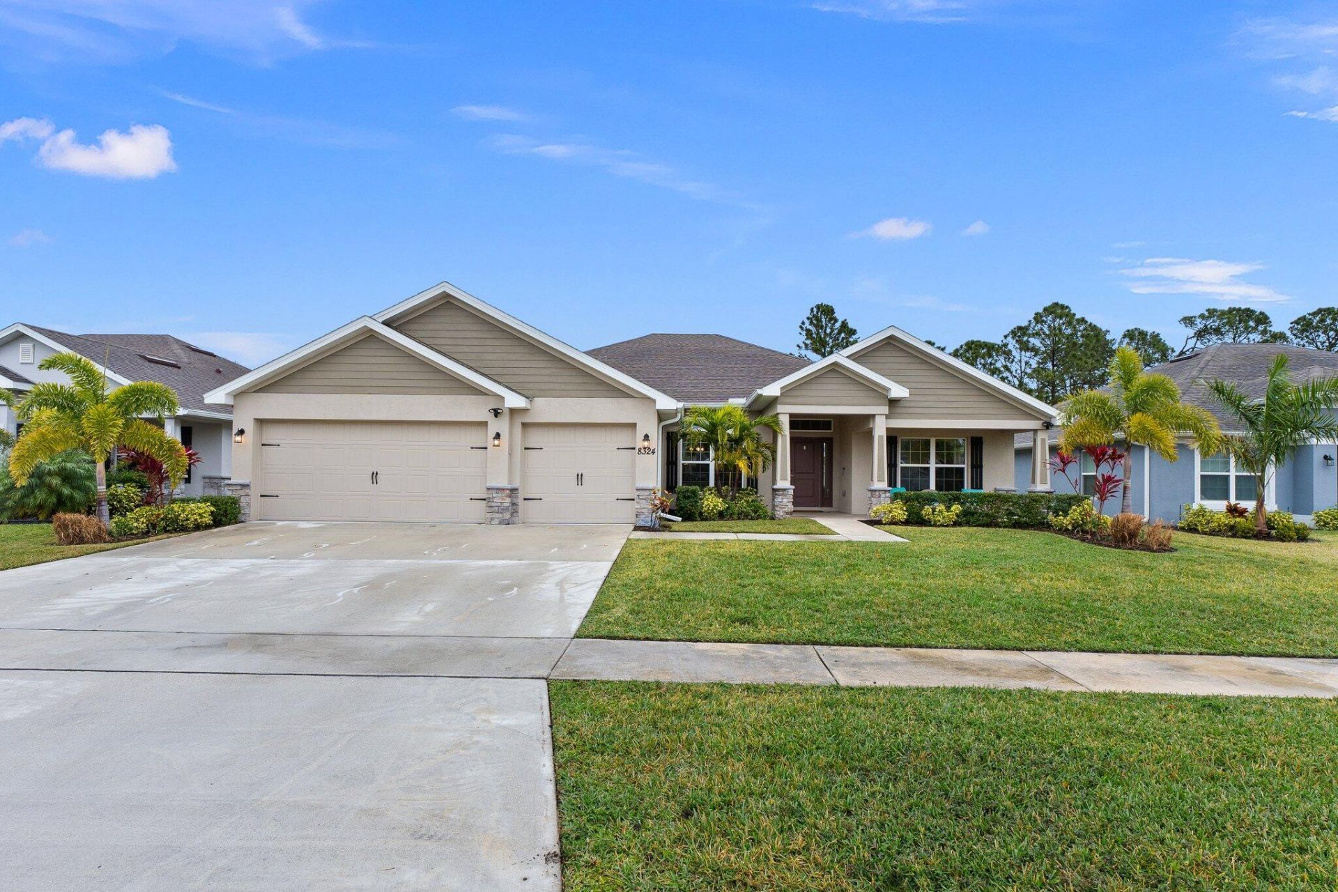 8324 Amalfi Circle, Fort Pierce, FL 34951 Photo