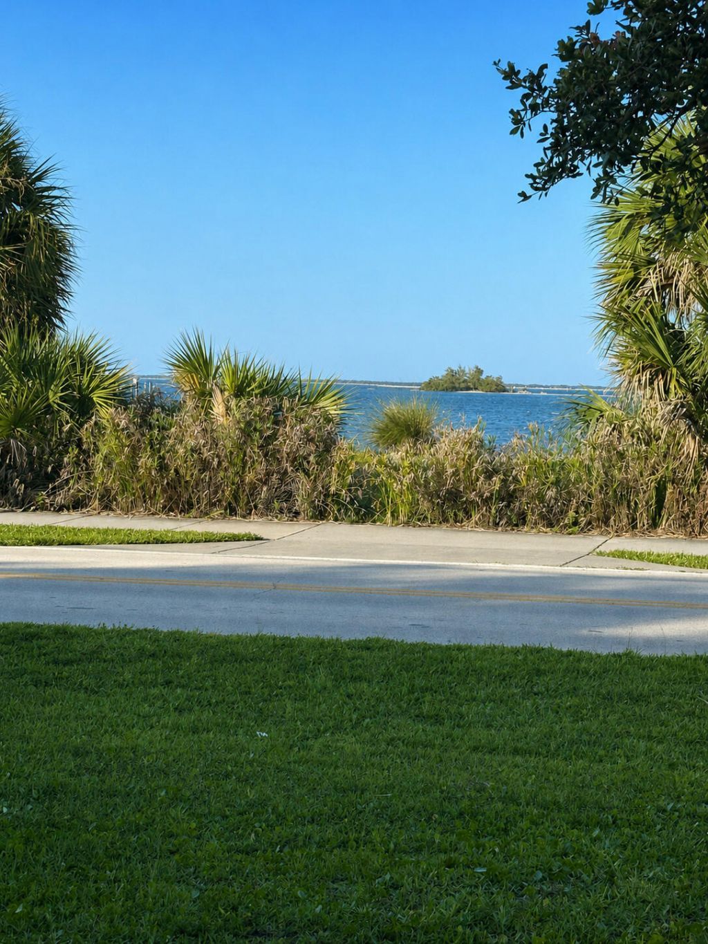 1026 Indian River Drive, Sebastian, FL 32978 Photo