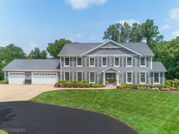 845 Wagner Road , Glenview, IL 60025