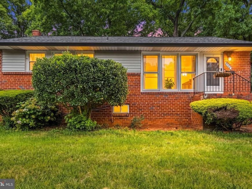 8408 Carrollton Parkway, Hyattsville, MD 20784 Main Photo